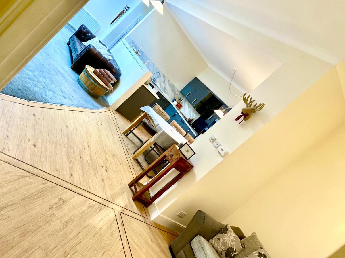 Serviced Accommodation Moray Lesmurdie House, Elgin - Free Parking, Free Wifi Eksteriør billede