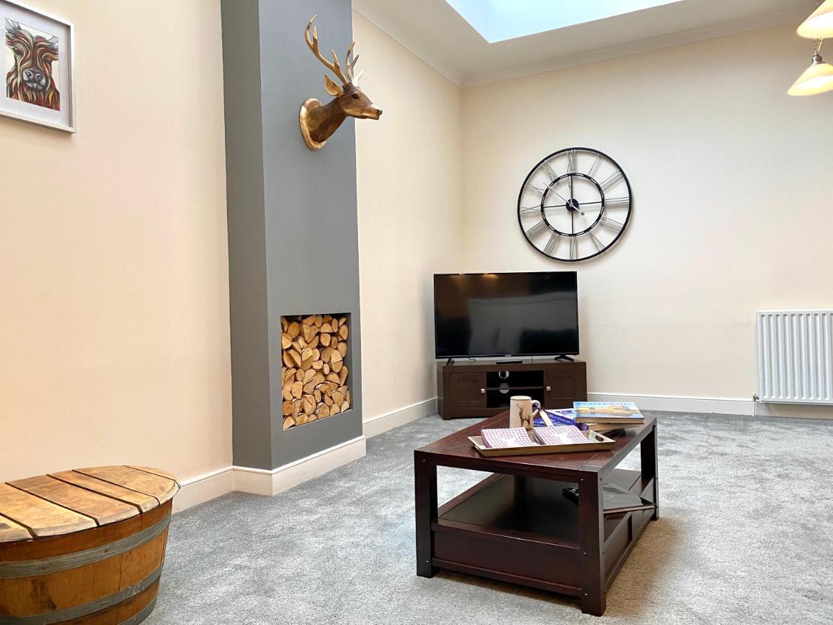 Serviced Accommodation Moray Lesmurdie House, Elgin - Free Parking, Free Wifi Eksteriør billede