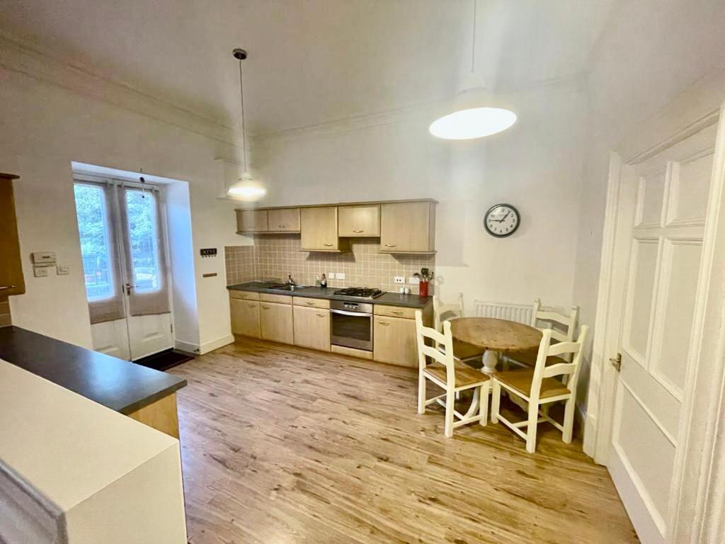 Serviced Accommodation Moray Lesmurdie House, Elgin - Free Parking, Free Wifi Eksteriør billede